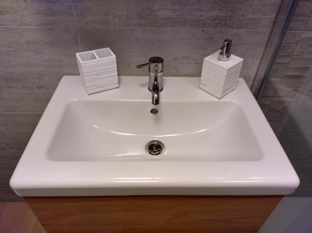 La Bella Olivia Apartment ตรีเอสเต ภายนอก รูปภาพ